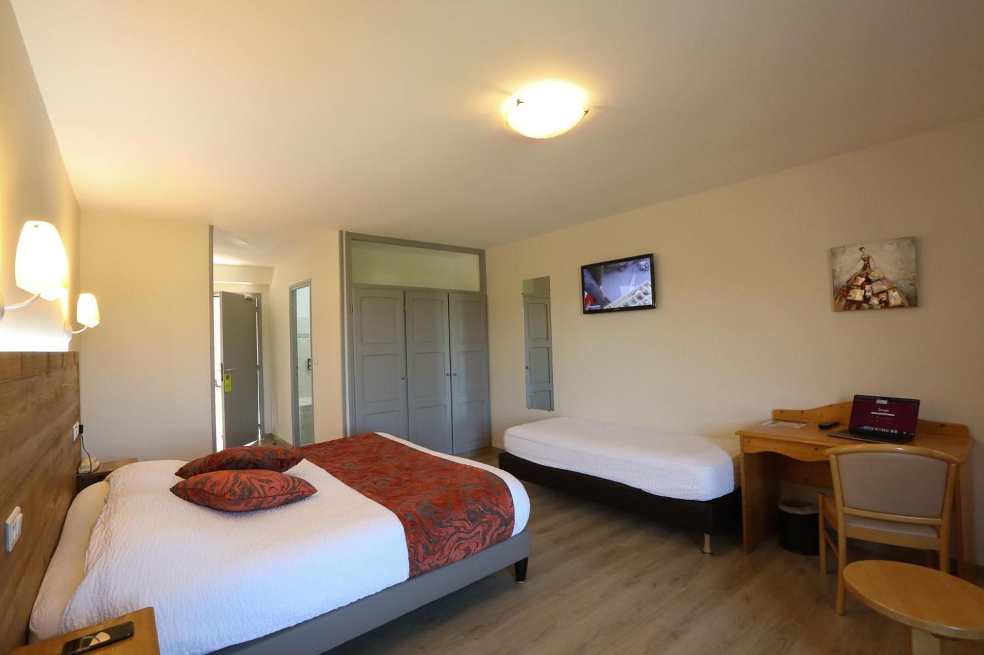 Logis Hotel Spa Restaurant Le Provence Lanarce Kültér fotó